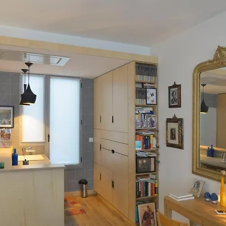 Homestay Nice Flat Very Central *
